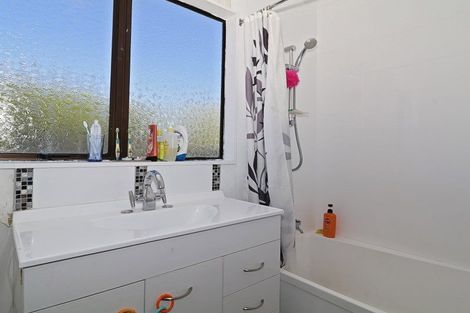 Photo of property in 9 Moore Road, Winton, 9720