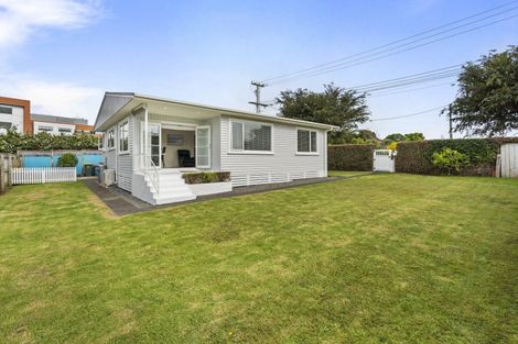 Photo of property in 51 Lyn Street, Lynmouth, New Plymouth, 4310