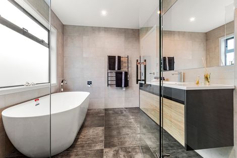 Photo of property in 127 Te Huia Drive, Flagstaff, Hamilton, 3210