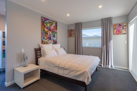 Photo of property in 30a Moana Street, Otaki Beach, Otaki, 5512