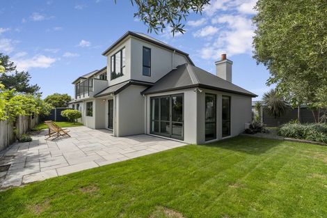 Photo of property in 8 Avion Terrace, Raumati Beach, Paraparaumu, 5032