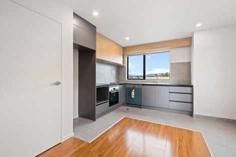 Photo of property in 24 Red Arches Road, Henderson, Auckland, 0610