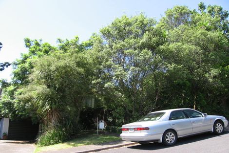 Photo of property in 1/12 Abbeygate Street, Birkdale, Auckland, 0626