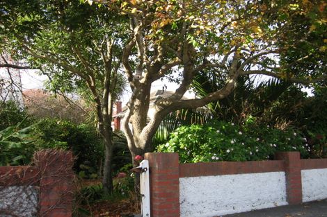 Photo of property in 40 Ludlam Crescent, Woburn, Lower Hutt, 5010