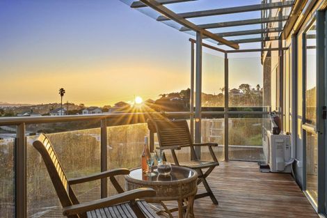 Photo of property in Mokoia Ridge, 1g/68 Mokoia Road, Birkenhead, Auckland, 0626