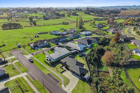 Photo of property in 6 Syrah Grove, Te Kauwhata, 3710