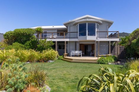 Photo of property in 120 Rarangi Beach Road, Rarangi, Blenheim, 7273