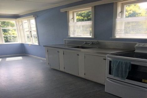 Photo of property in 37 Grierson Street, Naenae, Lower Hutt, 5011