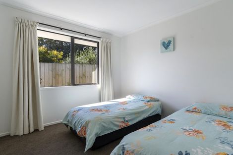 Photo of property in 15 Allington Place, Bethlehem, Tauranga, 3110