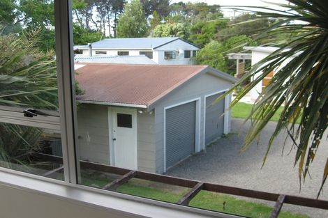 Photo of property in 2 Kokako Road, Otaihanga, Paraparaumu, 5036