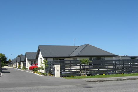 Photo of property in 4/24 Victoria Street, Rangiora, 7400
