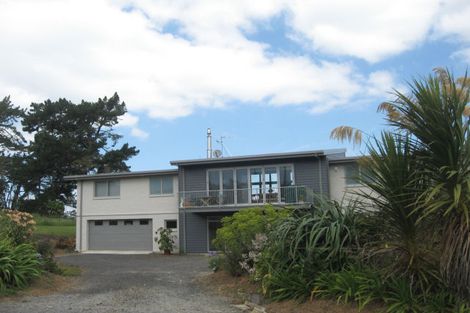 Photo of property in 16 Tanners Point Road, Tanners Point, Katikati, 3177