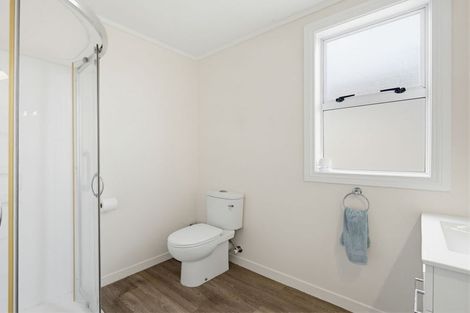 Photo of property in 102 Gonville Avenue, Gonville, Whanganui, 4501