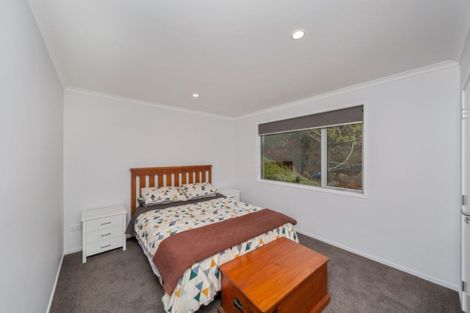 Photo of property in 198 Seaview Road, Westown, New Plymouth, 4310