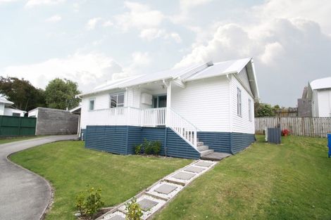 Photo of property in 14 Calvert Road, Moturoa, New Plymouth, 4310