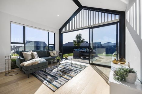 Photo of property in 18 Winstone House Road, Paerata, 2124