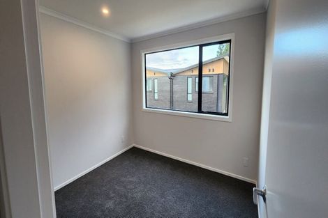 Photo of property in 2 Doug Jensen Street, Wallaceville, Upper Hutt, 5018