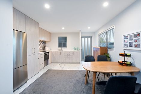 Photo of property in 3/21 Titoki Street, Te Atatu Peninsula, Auckland, 0610