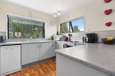 Photo of property in 21 Penney Green, Nawton, Hamilton, 3200