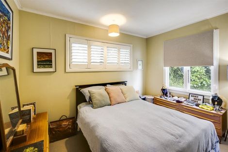 Photo of property in 4 Oliver Road, Hospital Hill, Napier, 4110