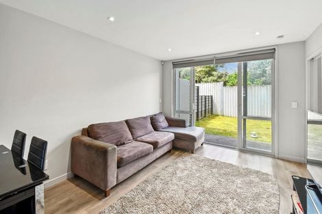 Photo of property in 14 Patiti Parade, Mangere Bridge, Auckland, 2022