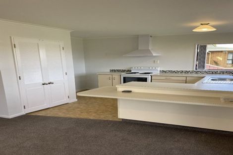 Photo of property in 17 Tui Mill Grove, Feilding, 4702