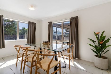 Photo of property in 34b Simpson Road, Papamoa Beach, Papamoa, 3118