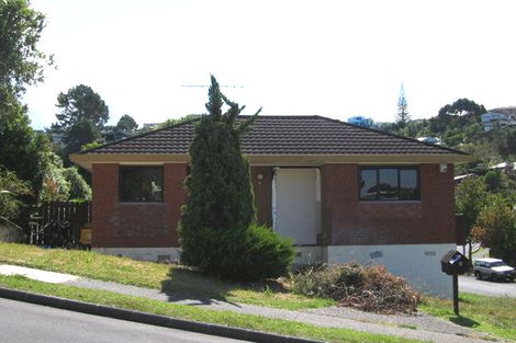 Photo of property in 2 Bellbird Rise, Murrays Bay, Auckland, 0630