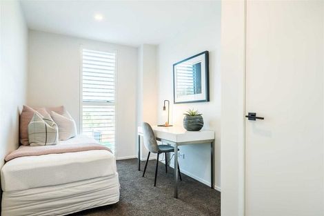 Photo of property in 11c Montgomery Avenue, Rothesay Bay, Auckland, 0630