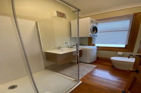 Photo of property in 104 Tinakori Road, Thorndon, Wellington, 6011