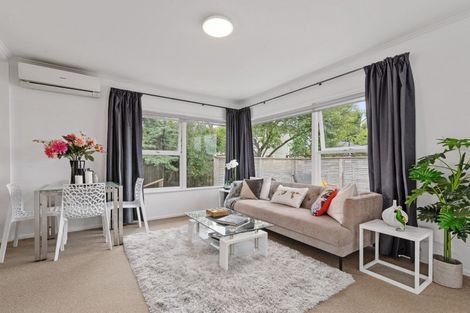 Photo of property in 4/32 Wicklow Road, Narrow Neck, Auckland, 0622