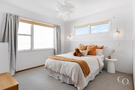 Photo of property in 5 Bennett Street, Otumoetai, Tauranga, 3110