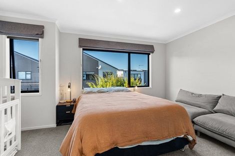 Photo of property in 21 Saltmarsh Road, Hobsonville, Auckland, 0616