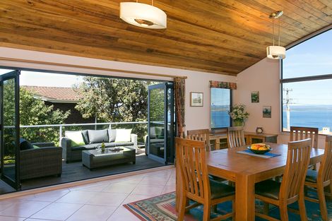 Photo of property in 1/50 Wakeman Road, Acacia Bay, Taupo, 3330