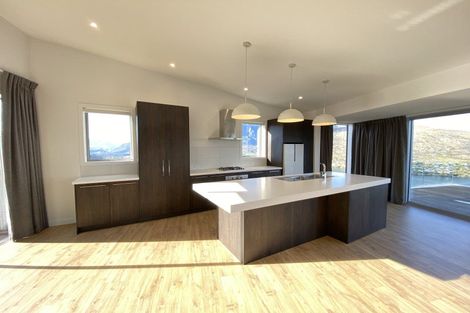 Photo of property in 12b Florence Close, Queenstown Hill, Queenstown, 9300