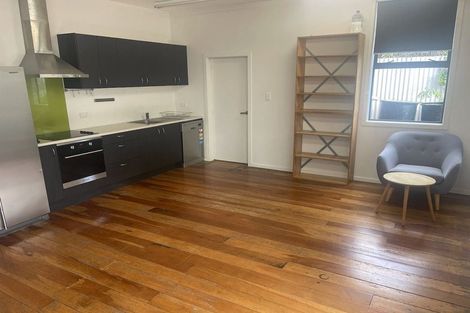 Photo of property in 222 Adelaide Road, Newtown, Wellington, 6021