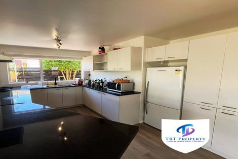 Photo of property in 9a Levaut Place, Half Moon Bay, Auckland, 2012