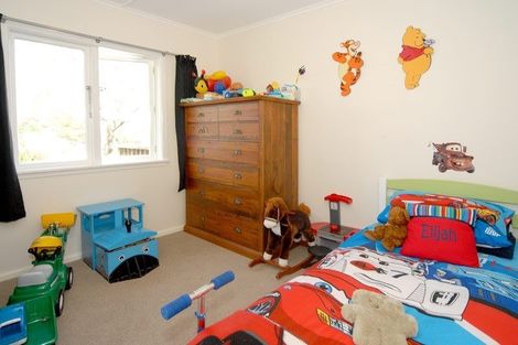 Photo of property in 81 Ruahine Street, Paraparaumu, 5032