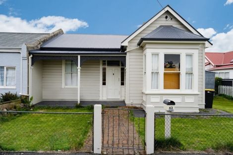 Photo of property in 43 Queens Drive, Saint Kilda, Dunedin, 9012