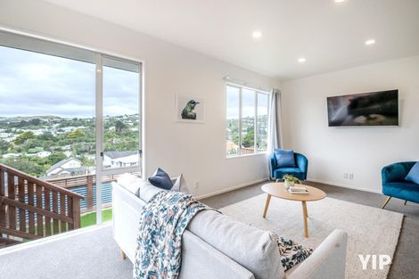 Photo of property in 41 Hawtrey Terrace, Churton Park, Wellington, 6037