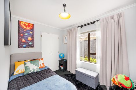 Photo of property in 77 Pacific Drive, Fitzherbert, Palmerston North, 4410