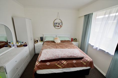 Photo of property in 451 Featherston Street, Palmerston North, 4414