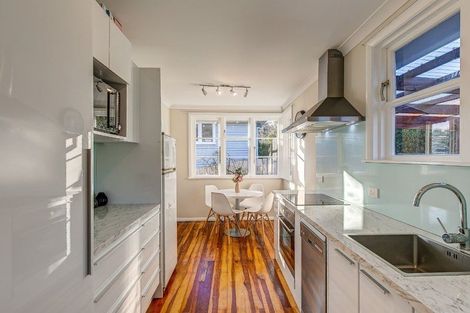 Photo of property in 88 Dimock Street, Titahi Bay, Porirua, 5022