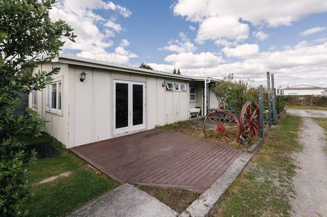 Photo of property in 16 Seaforth Avenue, Milson, Palmerston North, 4414
