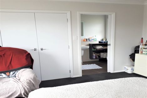 Photo of property in 13 Bartholomew Road, Levin, 5510