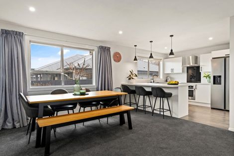 Photo of property in 27 Carlyle Road, Mosgiel, 9024