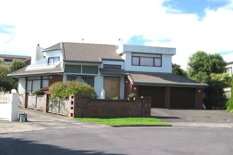 Photo of property in 13 Kaniere Place, Half Moon Bay, Auckland, 2012
