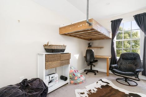 Photo of property in 40 Major Hornbrook Road, Mount Pleasant, Christchurch, 8081