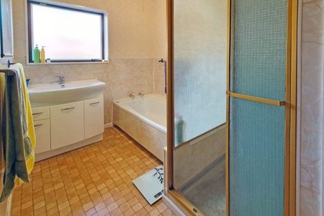 Photo of property in 15 Birdwood Avenue, Moturoa, New Plymouth, 4310