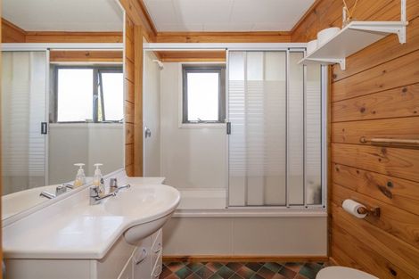 Photo of property in 123 Robinson Road, Whitianga, 3510